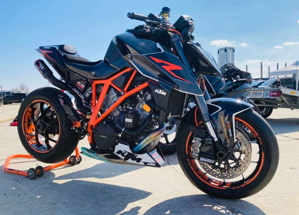 KTM Super Duke 1290 Naked Bike Willhaben