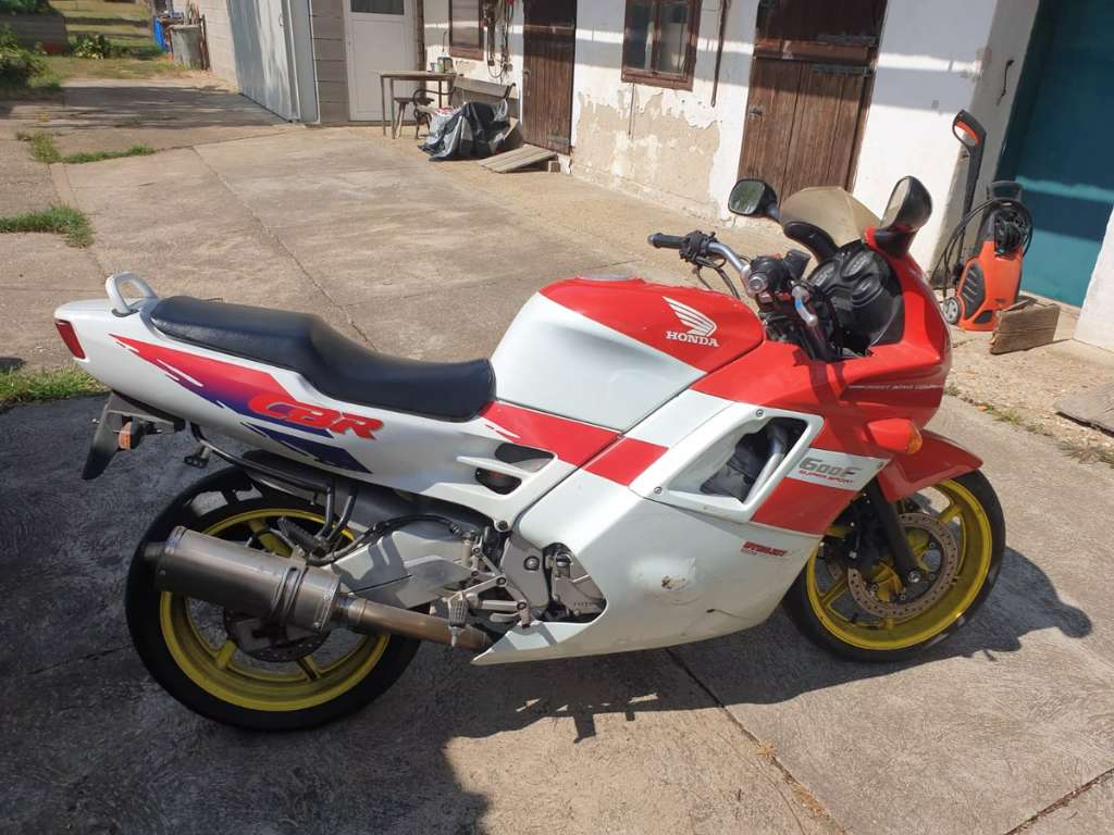 Honda CBR 600 Naked Bike Willhaben