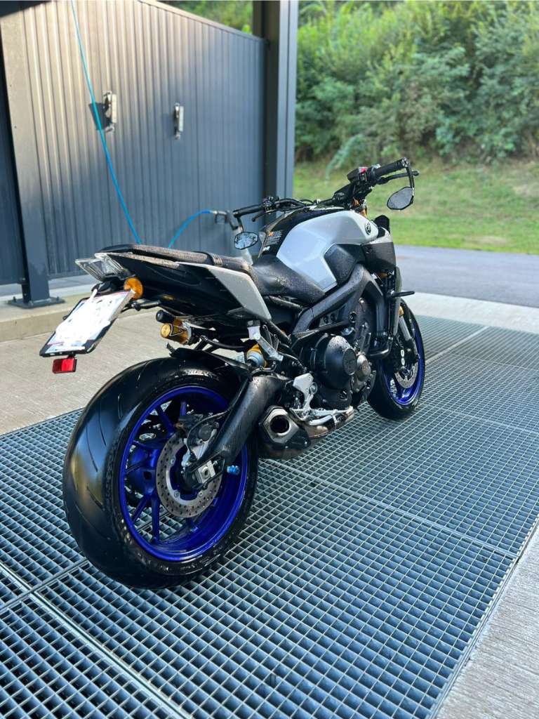 Yamaha MT 09 SP Naked Bike Willhaben