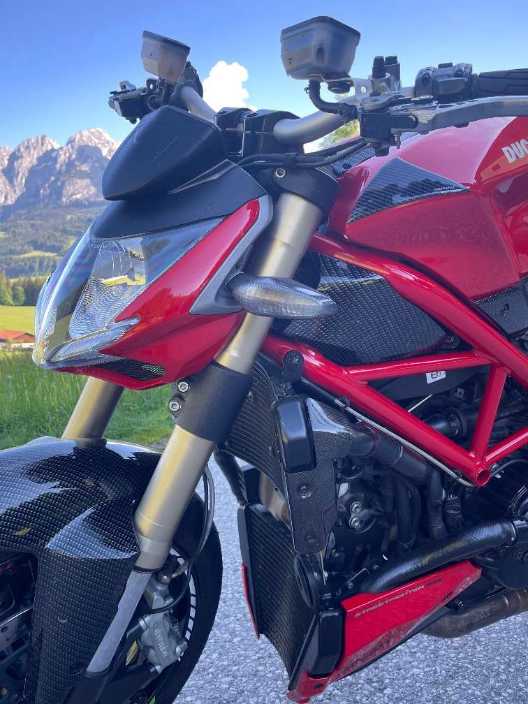 Ducati Streetfighter Naked Bike Willhaben