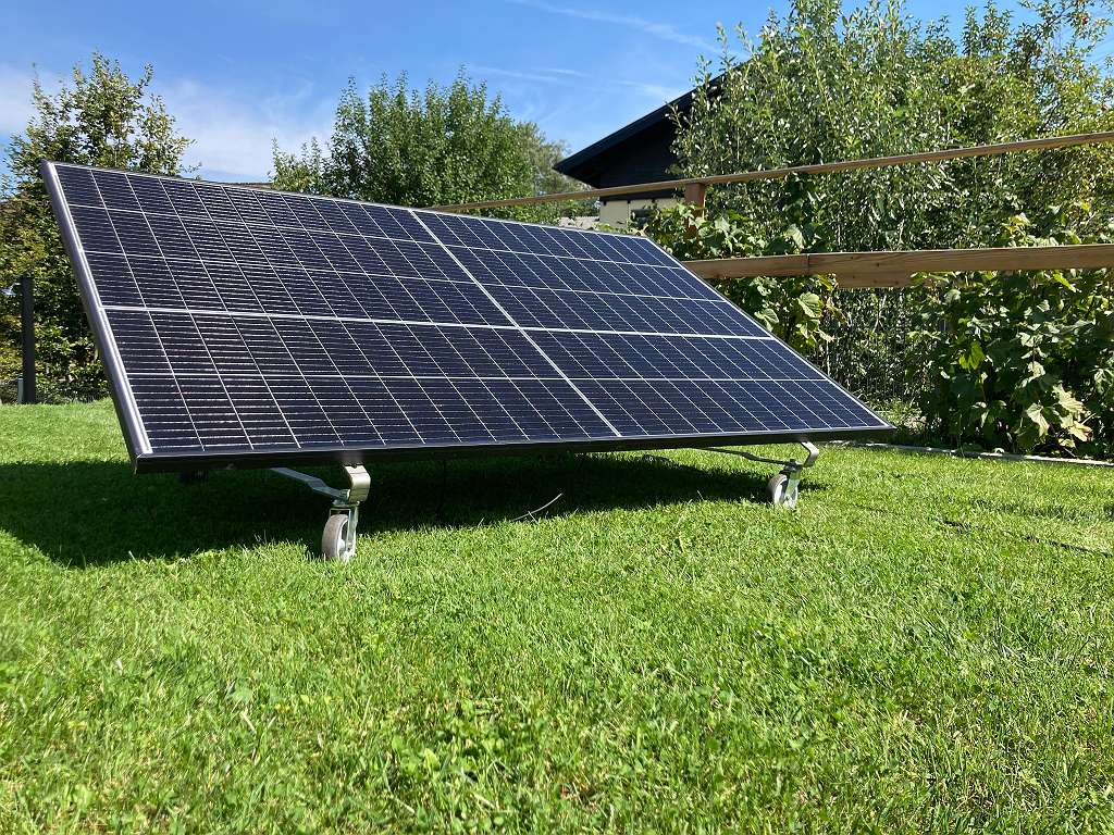 Im Lager und sofort Verfügbar Suntracker bis 15 PV Paneele Komplett