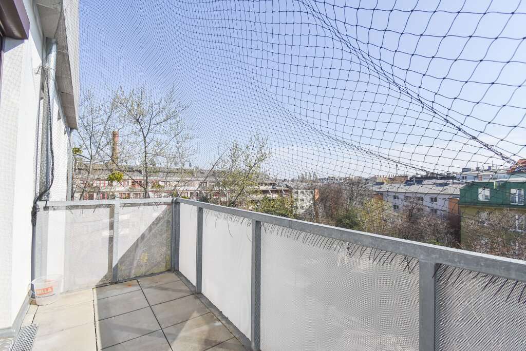 Helle Altbauwohnung Mit Gro En S D Balkon Und Fernblick M