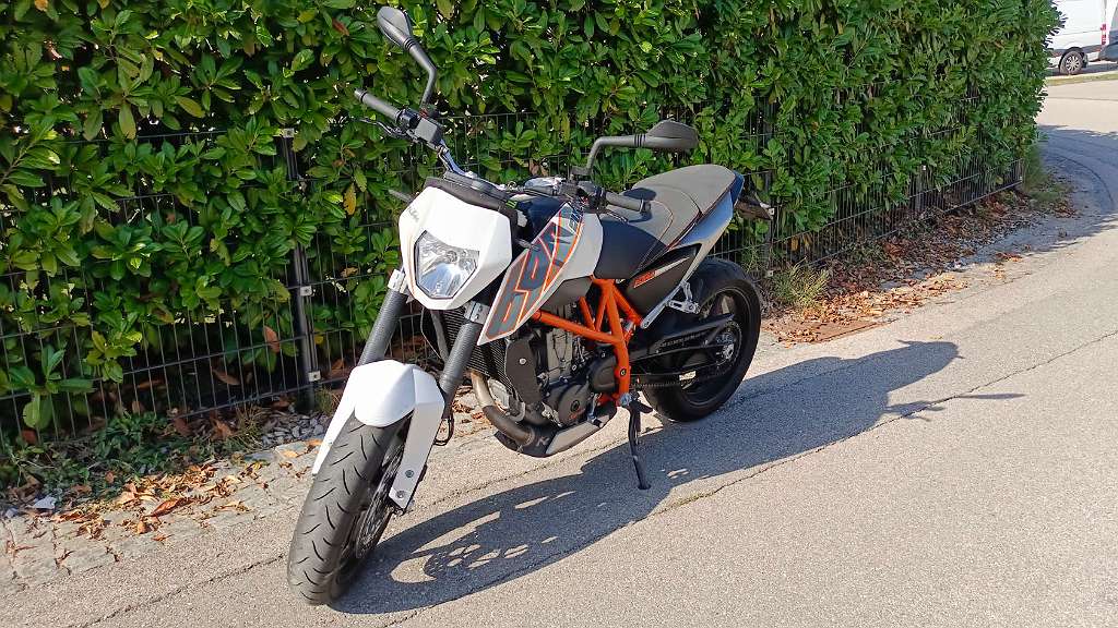 KTM Duke KTM Duke IV 690 Bastlerfahrzeug Naked Bike Willhaben