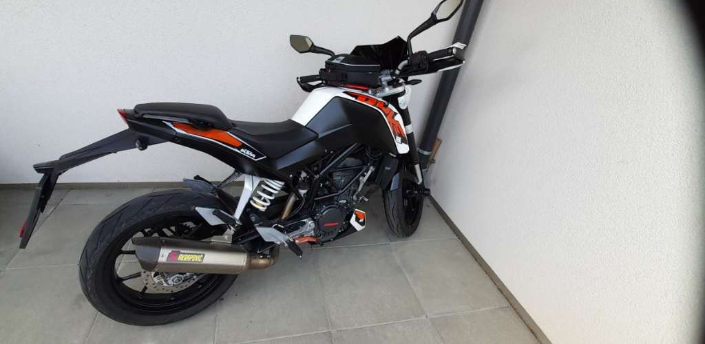 Ktm Duke Naked Bike Ccm Naked Bike Willhaben