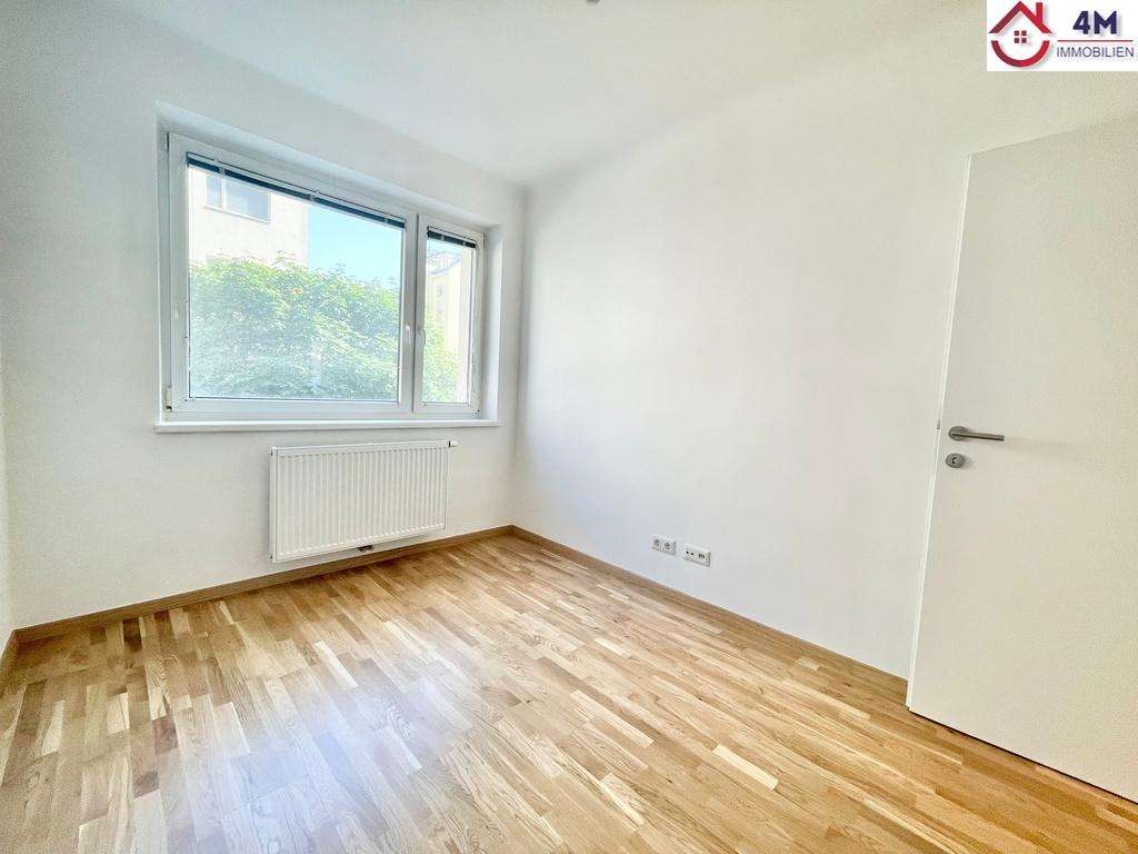 Erstbezug General Sanierte Ger Umige Zimmer Wohnung In