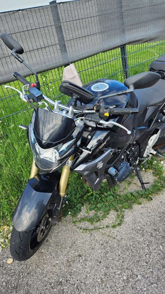 Suzuki Gsr Naked Bike Willhaben