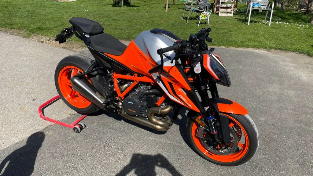 KTM Super Duke Superduke 1290 R EVO Naked Bike Willhaben