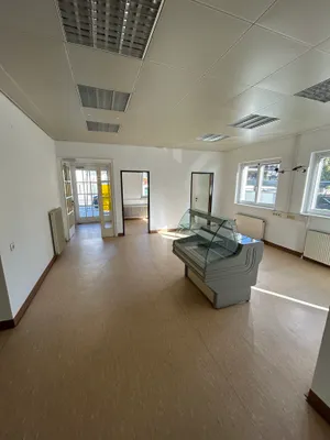 Gewerbeimmobilie mieten in Mödling – 134 m², € 12 – Bild 10 von 15