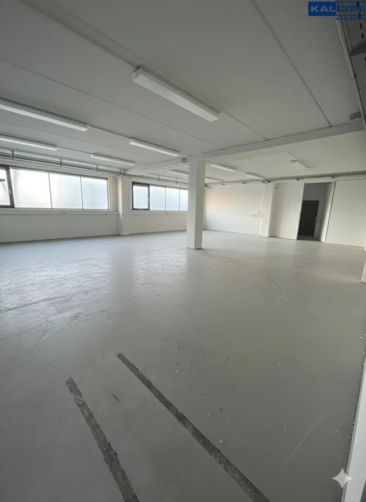 Modernes Büro in 1230 Wien | inkl. Lagerfläche | 1 PKW-Stellplatz | Top Lage - Ansicht 3