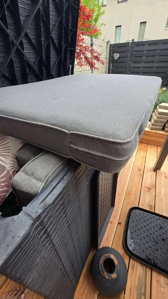 Auflagen für Paletten - Möbel, € 28,- (1220 Wien)