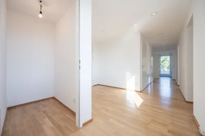 4-Zimmer-Wohnung mieten in Wien – 126 m², € 3.999 – Bild 9 von 36