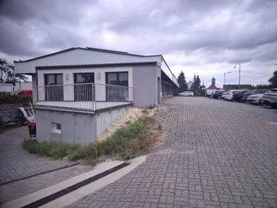 7-Zimmer-Gewerbeimmobilie mieten in Mistelbach – 218 m², € 2.615 – Bild 9 von 16