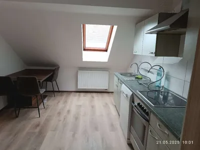 3-Zimmer-Wohnung mieten in Wiener Neustadt – 80 m², € 870 – Bild 3 von 8