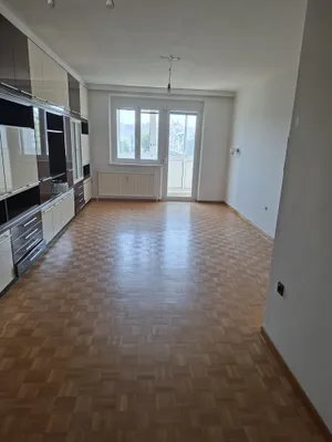 3 Zimmer Neubauwohnung mit Loggia - € 1.260 inkl. Heizung, Warmwasser & MwSt
