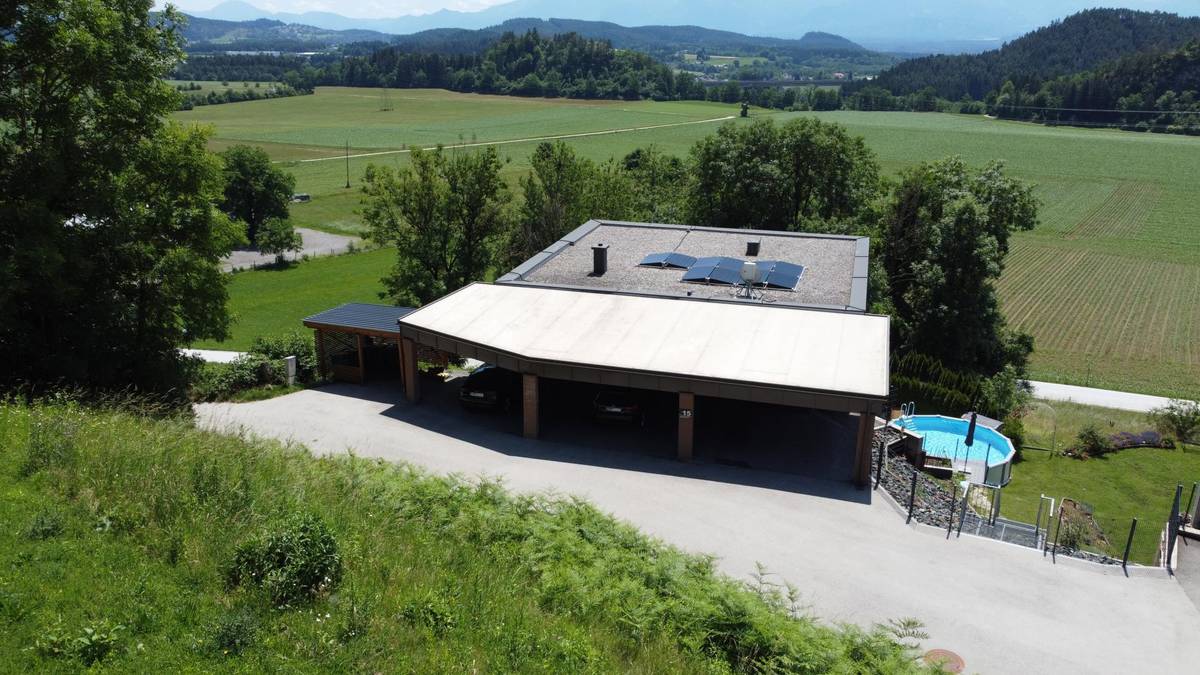 Hochwertig ausgestattete, barrierefreie ETW - 3 Schlafzimmer, 2 Terrassen, Pool - Ansicht 2