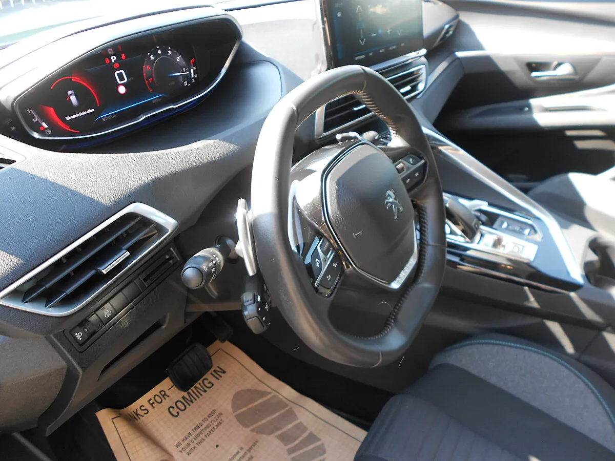 Peugeot 3008 1.2 PureTech 130 Style (EURO 6d) – Bild 11
