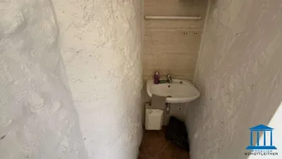 1-Zimmer-Gewerbeimmobilie mieten in Wiener Neustadt – 30 m², € 1.051 – Bild 6 von 12