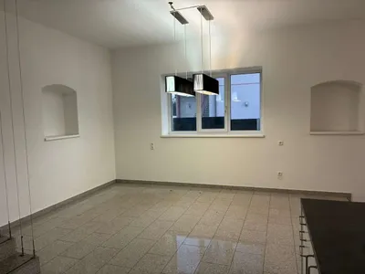 1-Zimmer-Immobilie mieten in Linz Land – 120 m², € 1.350 – Bild 4 von 19