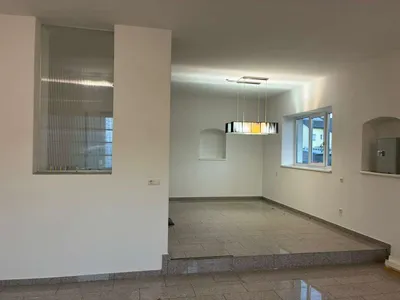 1-Zimmer-Immobilie mieten in Linz Land – 120 m², € 1.350 – Bild 5 von 19