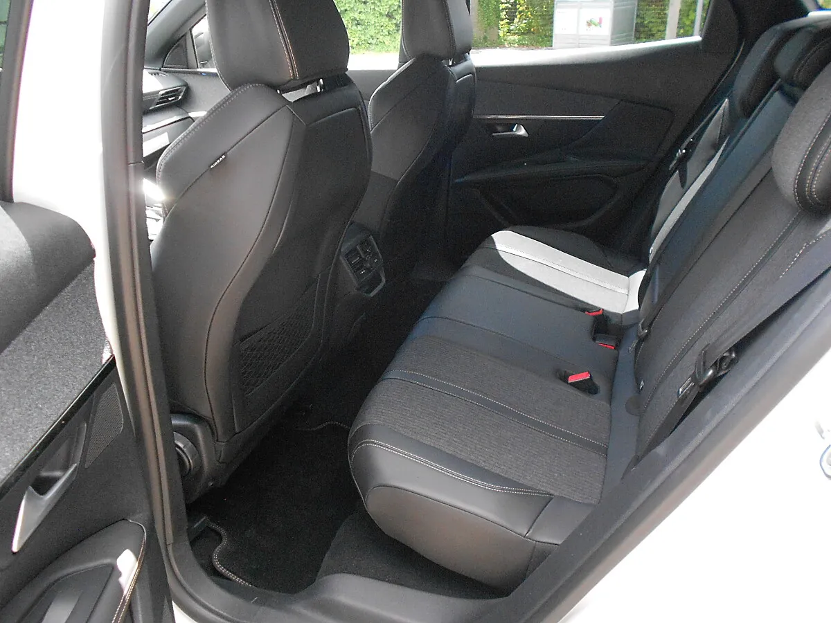 Peugeot 3008 1.6 BlueHDi 120 FAP GT Line – Bild 14