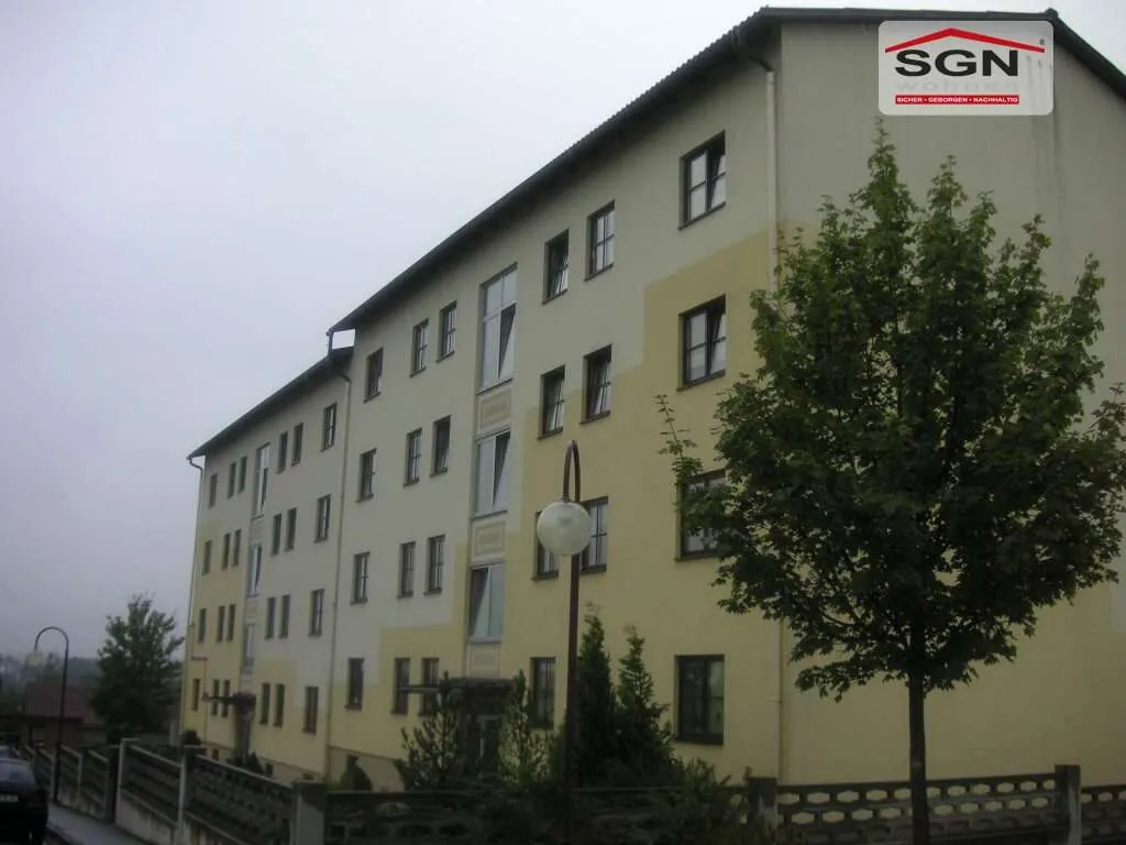 Kleine Wohnung mit Loggia und Befristungsabschlag - Ansicht 3