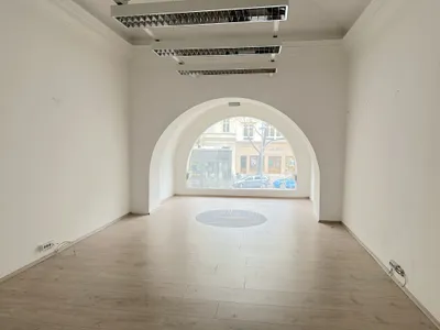 Gewerbeimmobilie mieten in Wien – 350 m², € 8.527 – Bild 11 von 18