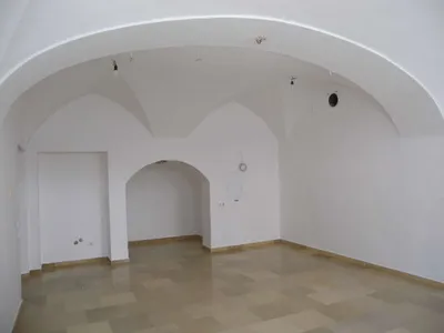 1-Zimmer-Gewerbeimmobilie mieten in Steyr – 46 m², € 598 – Bild 5 von 6