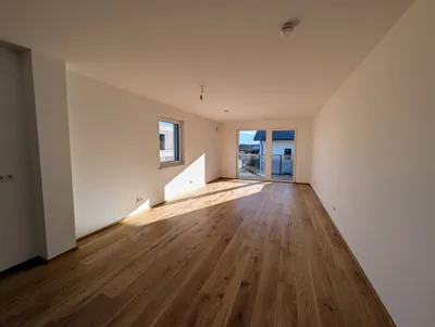 3-Zimmer-Wohnung mieten in Salzburg-Umgebung – 84 m², € 2.058 – Bild 2 von 10