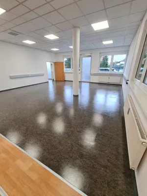3-Zimmer-Gewerbeimmobilie mieten in Graz – 459 m², € 4.083