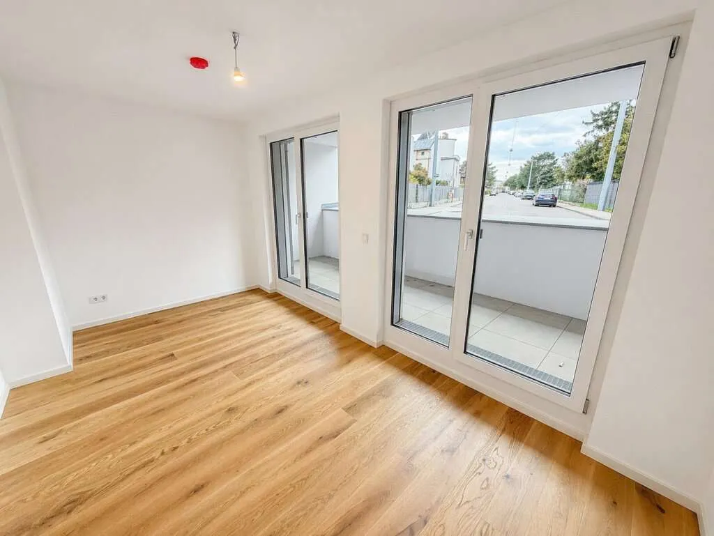 LEO LIVING! ERSTBEZUG! NEUBAU! WÄRMEPUMPE! ELEKTRISCHE BESCHATTUNG! NÄHE U6! - Ansicht 2