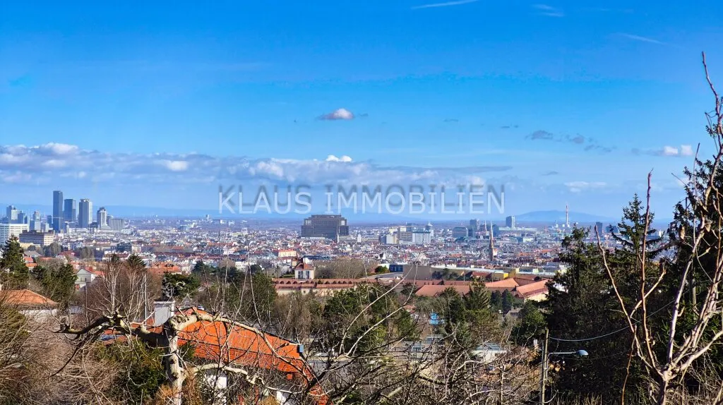 über den Dächern Wiens: Potenzial trifft Exklusivität! ... mit atemberaubendem Ausblick über die Stadt Wien! – pohled 2