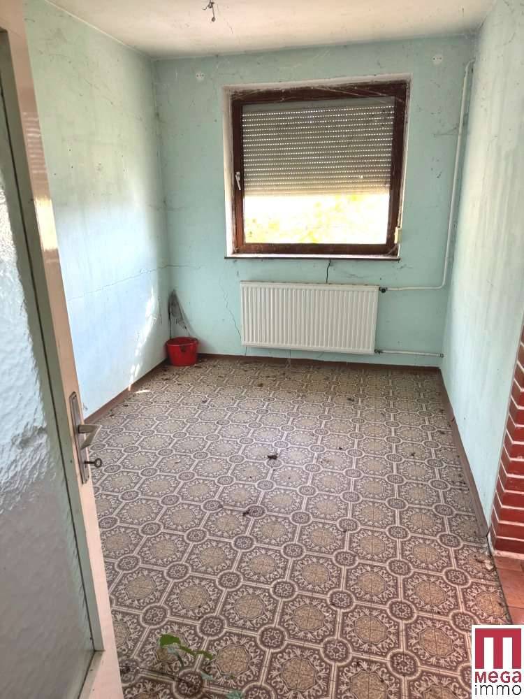Wo Träume wohnen lernen - Sanierungsobjekt mit Herz! - Ansicht 3