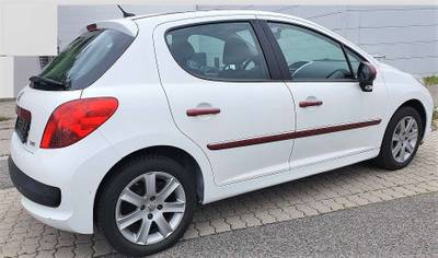 Peugeot 207 Husky 1,4 mit Pickerl, Panoramadach