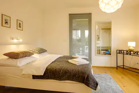 2-Zimmer-Wohnung mieten in Mödling – 70 m², € 1.420 – Bild 2 von 4