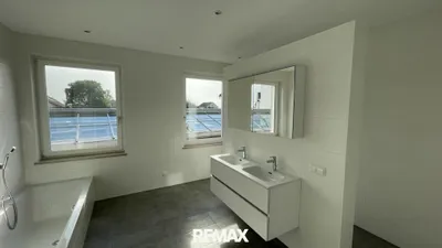 2-Zimmer-Wohnung mieten in Amstetten – 114 m², € 1.070 – Bild 5 von 7