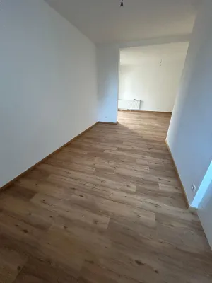 2-Zimmer-Wohnung mieten in Salzburg Stadt – 71 m², € 990 – Bild 2 von 8