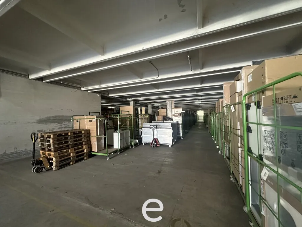 Lagerhalle in Krems zu vermieten! - Ansicht 2