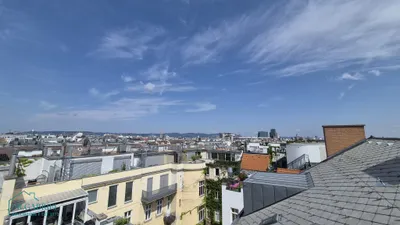 GROSSZÜGIGE TERRASSENWOHNUNG - MIT 3 SCHLAFZIMMERN – Bild 2