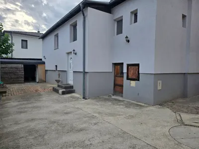 7-Zimmer-Haus kaufen in Neunkirchen – 185 m², € 395.000 – Bild 5 von 45