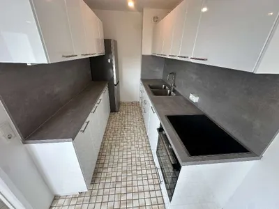 Hoch hinaus: Traumwohnung mit Loggia & Weitblick – Bild 3