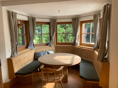 3-Zimmer-Wohnung mieten in Kitzbühel – 117 m², € 3.300 – Bild 5 von 8