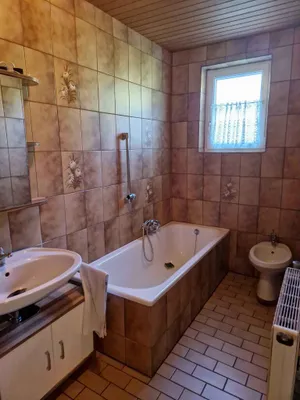 5-Zimmer-Haus kaufen in Lilienfeld – 119 m², € 159.000 – Bild 9 von 15