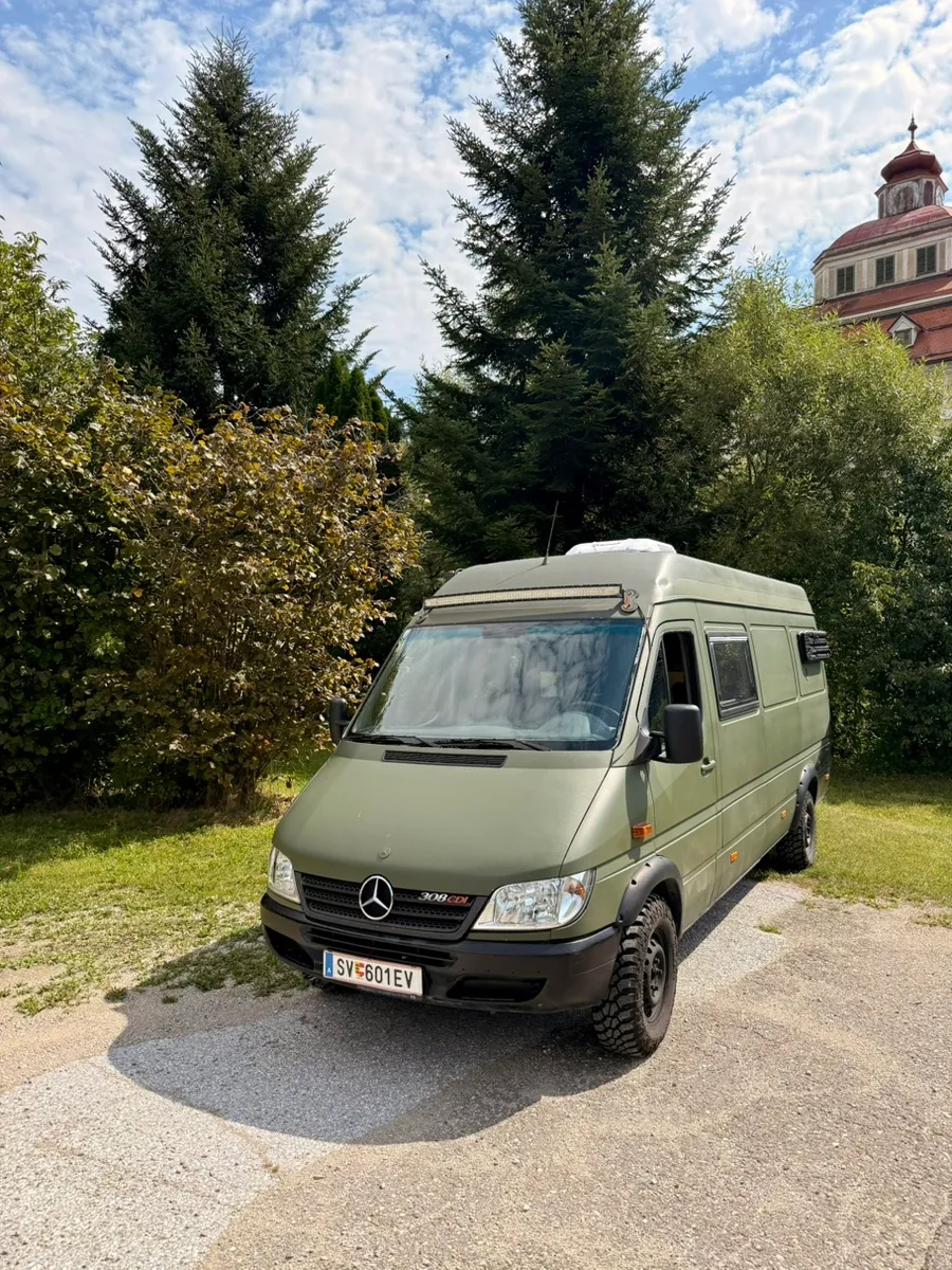 Mercedes-Benz Sprinter