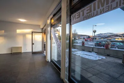 Gewerbeimmobilie kaufen in Hallein – 93 m², € 349.000 – Bild 2 von 10