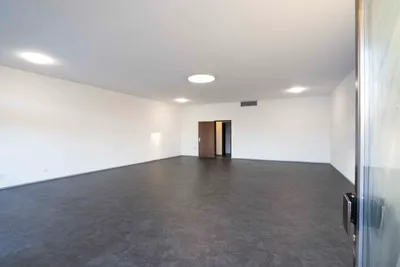 Gewerbeimmobilie kaufen in Hallein – 93 m², € 349.000 – Bild 6 von 10