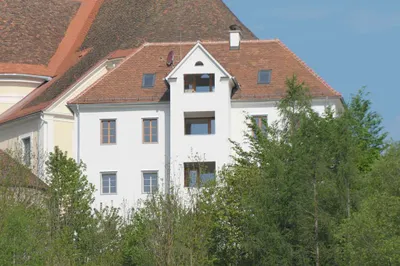2-Zimmer-Wohnung mieten in Weiz – 71 m², € 852 – Bild 2 von 21
