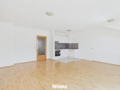2-Zimmer-Wohnung mieten in Neusiedl am See – 60 m², € 760 – Bild 2 von 5