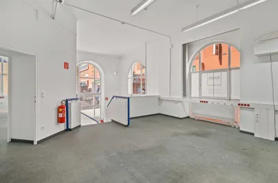Gewerbeimmobilie mieten in Wien – 980 m², € 10 – Bild 10 von 12