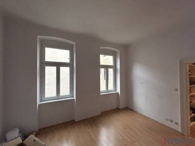 Nähe Hernalser Hauptstraße I Hofseitig | Single-/Studentenwohnung | 1-Zimmer | absolute Ruhelage