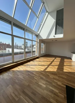 Luxuriöses Penthouse in edler Wohnhausanlage mit Pool, Fitnessbereich und Concierge-Service. – Bild 3